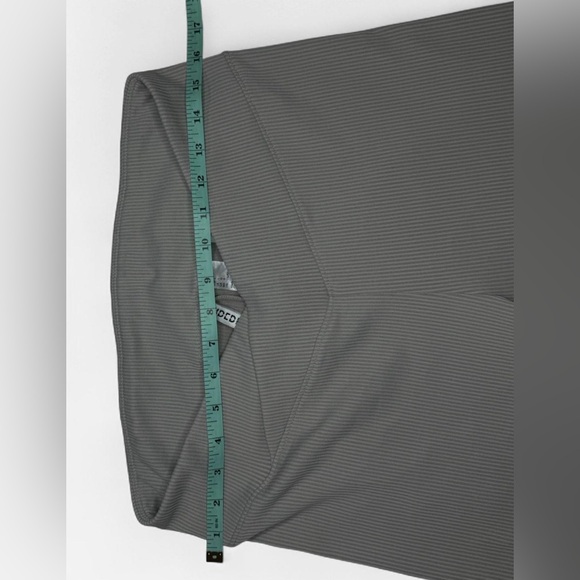 H&M Women’s Ribbed Leggings Grey/Light Beige Low cut crossover front - Picture 7 of 7